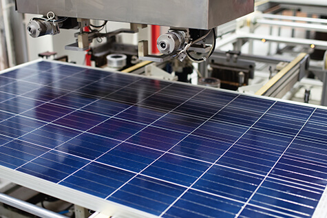 High-Quality Locking Assemblies as Ideal Connection between Drive Shaft and Belt Wheel in Conveyor Systems for Solar Panels | RINGFEDER®